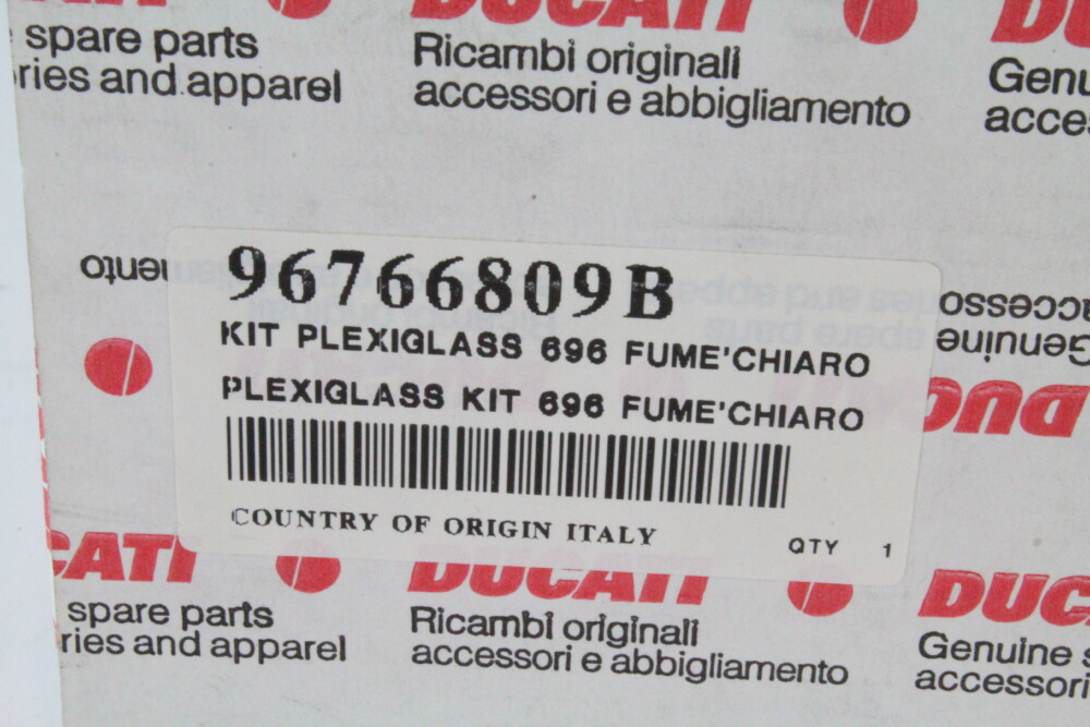 PARABREZZA PLEXIGLASS FUMÈ CHIARO DUCATI PERFORMANCE 96767809B PER MONSTER